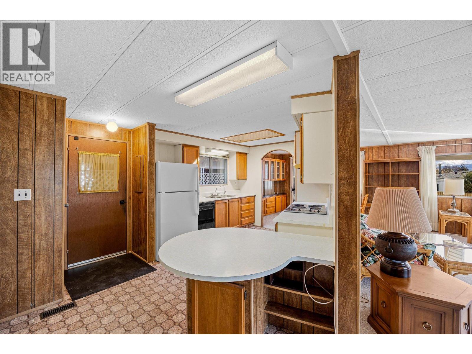 2098 Boucherie Road Unit# 12, West Kelowna, British Columbia  V4T 2A5 - Photo 4 - 10372091