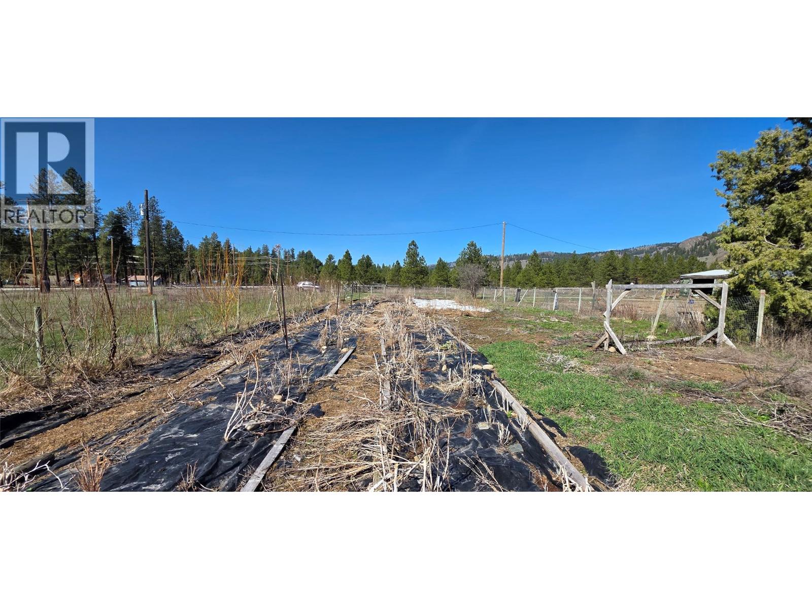 3605 Hwy 3, Rock Creek, British Columbia  V0H 1Y0 - Photo 17 - 10383649