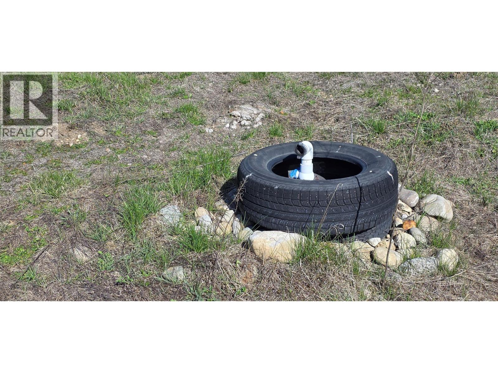 3605 Hwy 3, Rock Creek, British Columbia  V0H 1Y0 - Photo 6 - 10383649