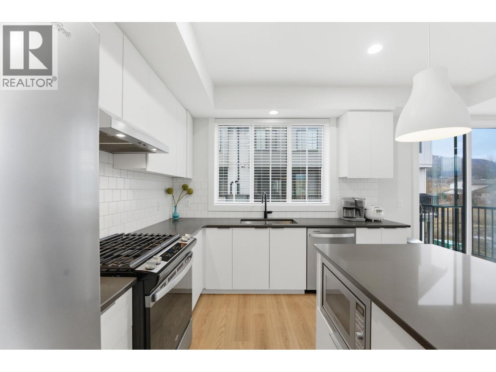 307 Glen Park Drive Unit# 19, Kelowna, British Columbia  V1V 0H1 - Photo 5 - 10383639