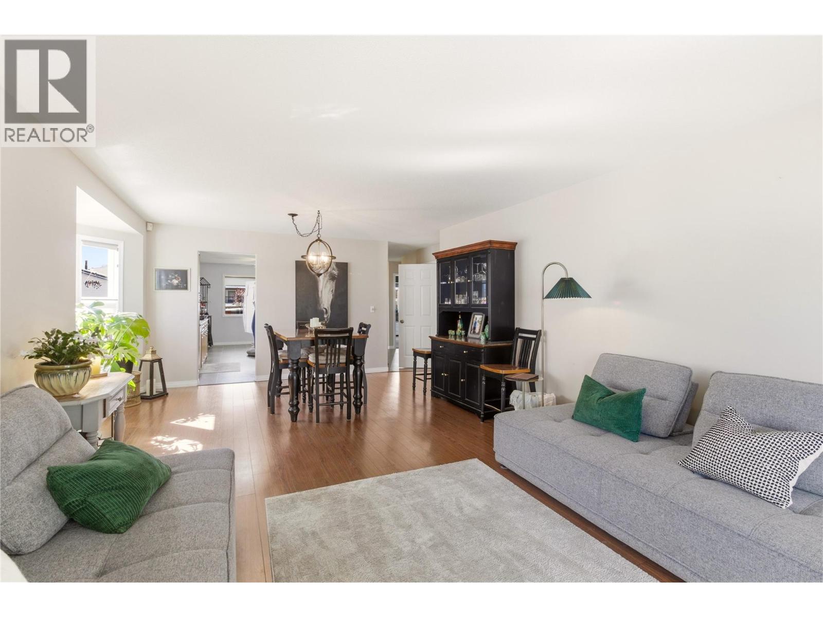 4210 Alexis Park Drive Unit# 10, Vernon, British Columbia  V1T 6H3 - Photo 10 - 10383131