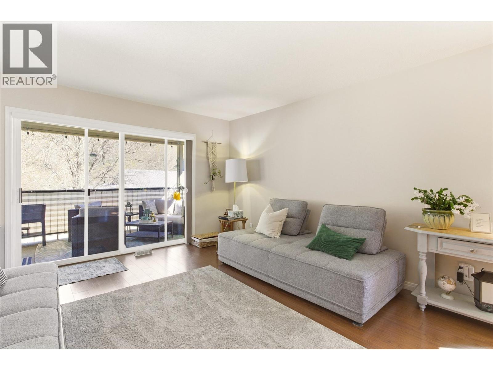 4210 Alexis Park Drive Unit# 10, Vernon, British Columbia  V1T 6H3 - Photo 13 - 10383131