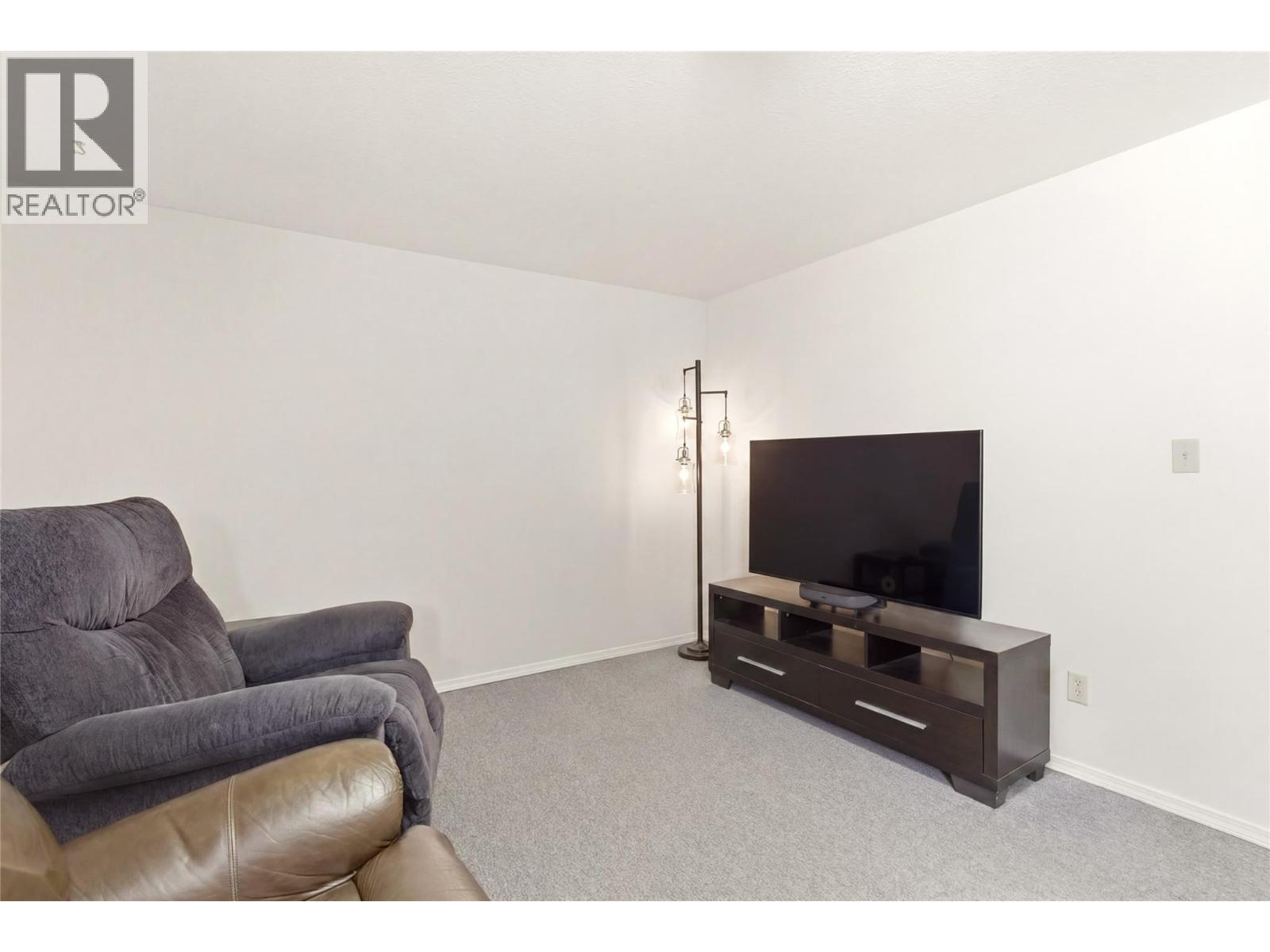 4210 Alexis Park Drive Unit# 10, Vernon, British Columbia  V1T 6H3 - Photo 22 - 10383131