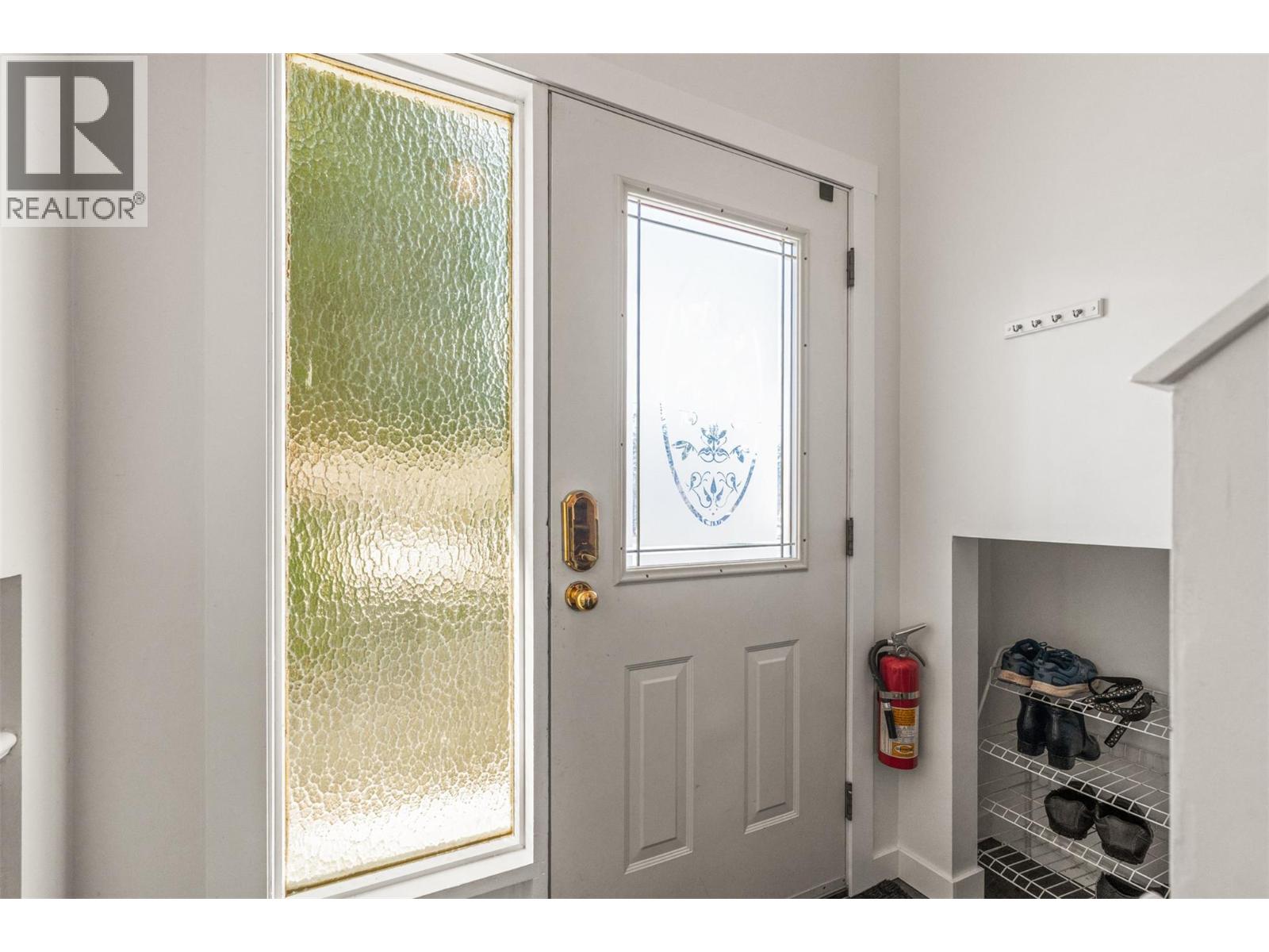 3419 Larch Drive, Armstrong, British Columbia  V4Y 0S8 - Photo 9 - 10382357