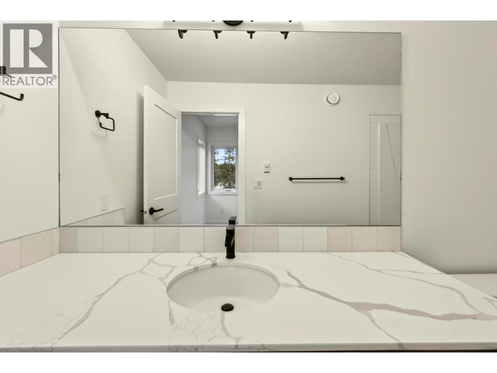 1444 Granite Drive Unit# 3, Golden, British Columbia  V0A 1H0 - Photo 50 - 10383468