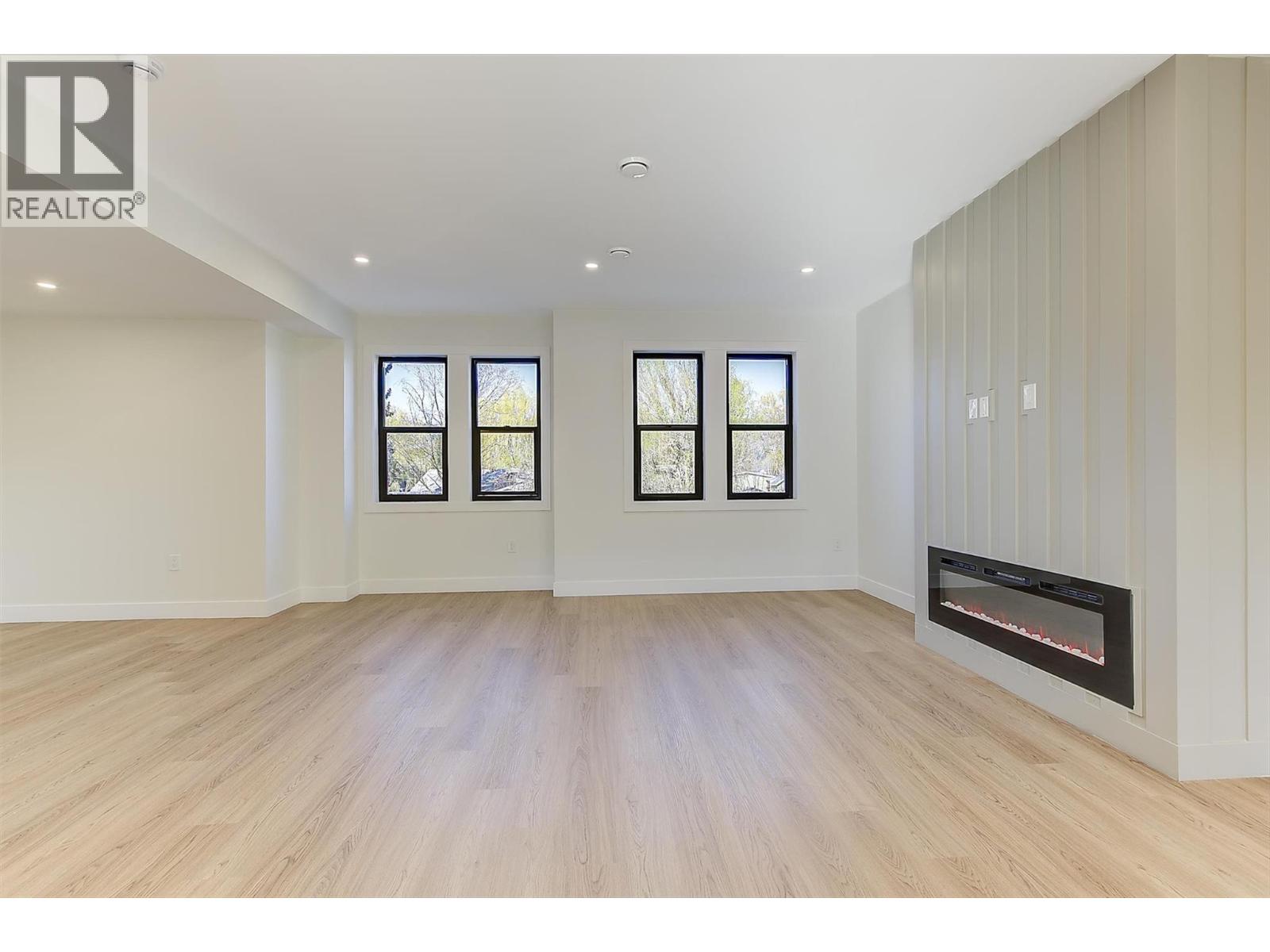 3590 Redecopp Road Unit# 3, Lake Country, British Columbia  V4V 1X5 - Photo 4 - 10383139