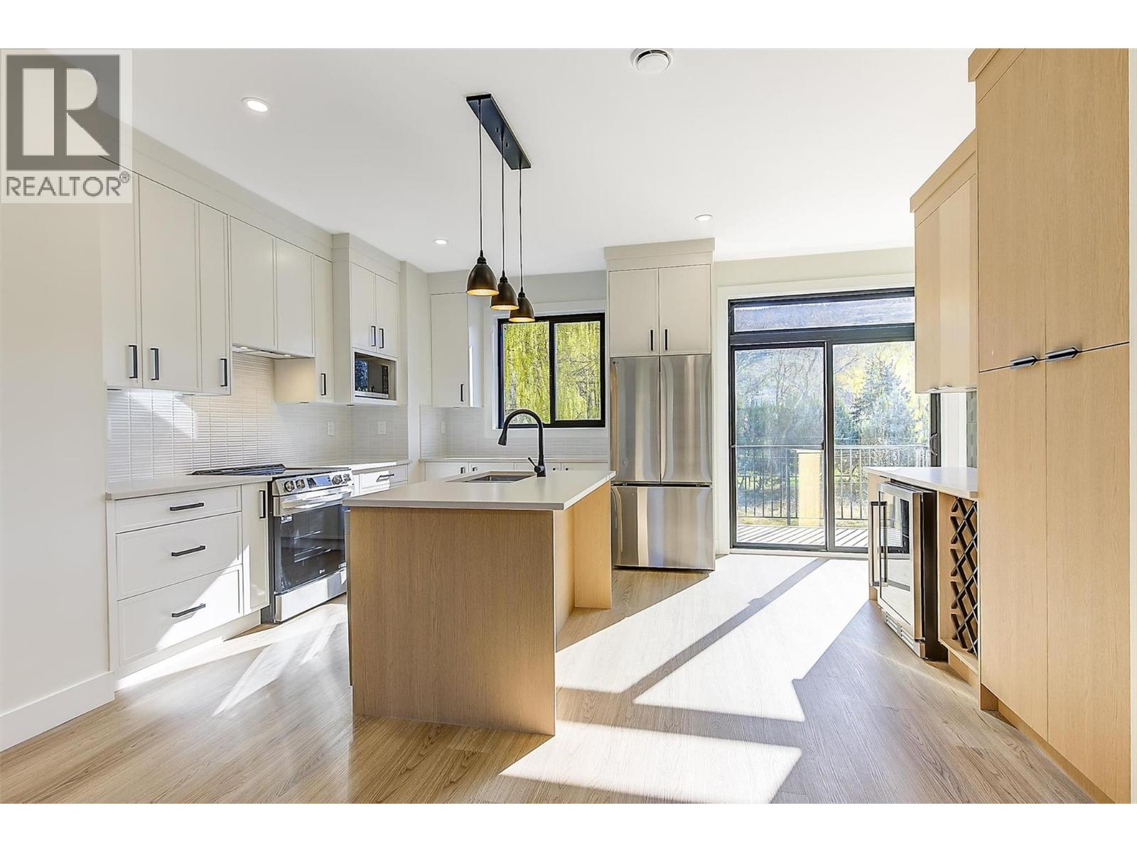 3590 Redecopp Road Unit# 3, Lake Country, British Columbia  V4V 1X5 - Photo 6 - 10383139