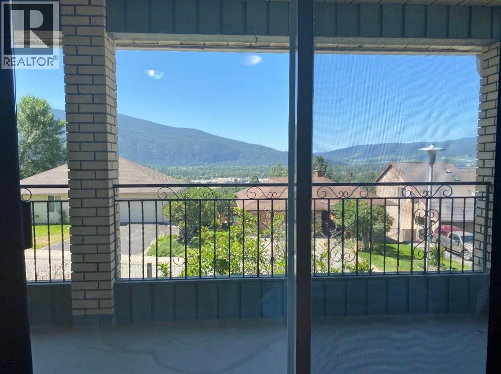 7437 Valley Heights Drive, Grand Forks, British Columbia  V0H 1H0 - Photo 11 - 10383577