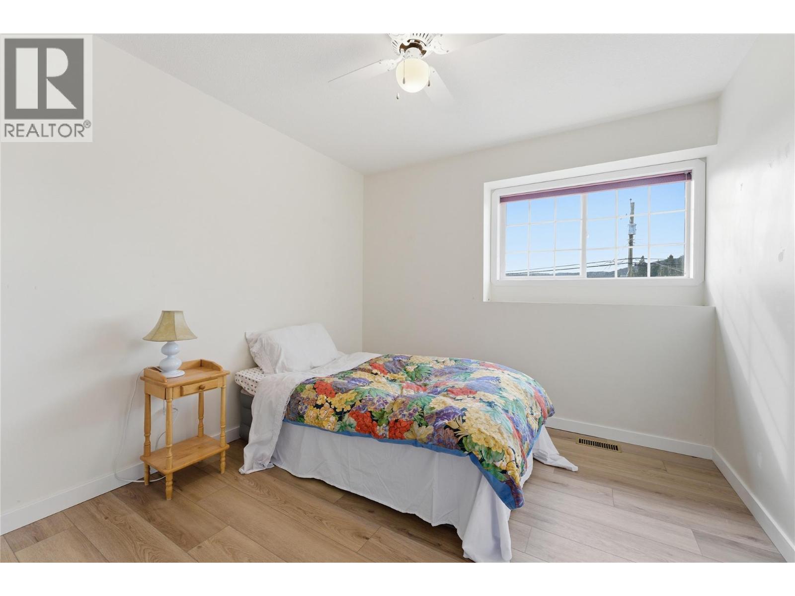 2160 Okanagan Street, Armstrong, British Columbia  V4Y 0C4 - Photo 20 - 10383437