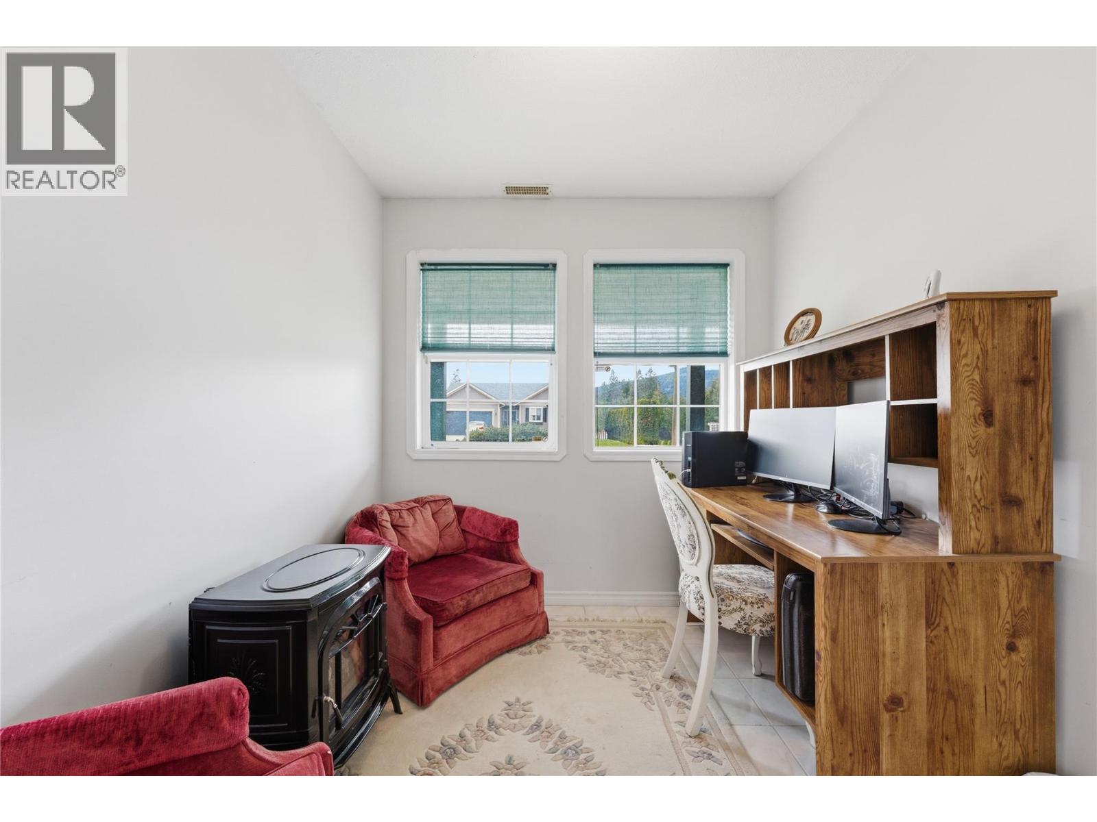 2160 Okanagan Street, Armstrong, British Columbia  V4Y 0C4 - Photo 26 - 10383437