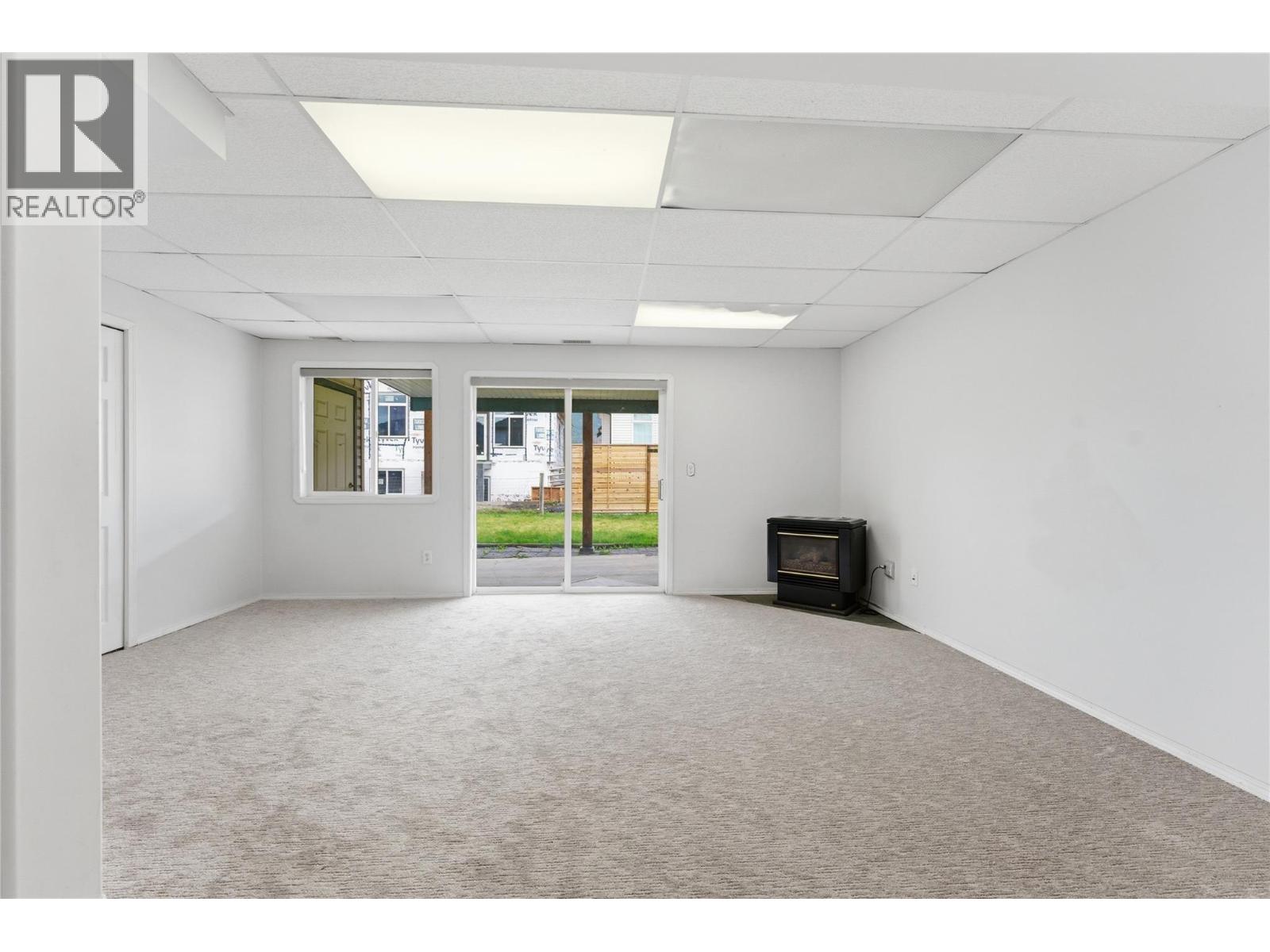 2160 Okanagan Street, Armstrong, British Columbia  V4Y 0C4 - Photo 29 - 10383437