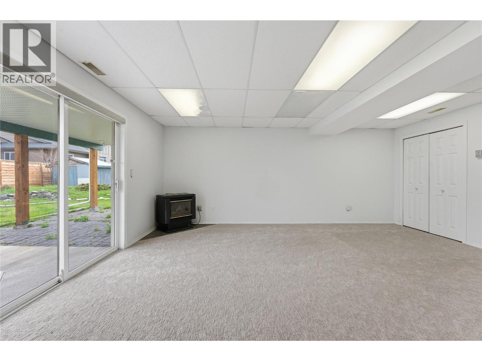 2160 Okanagan Street, Armstrong, British Columbia  V4Y 0C4 - Photo 31 - 10383437