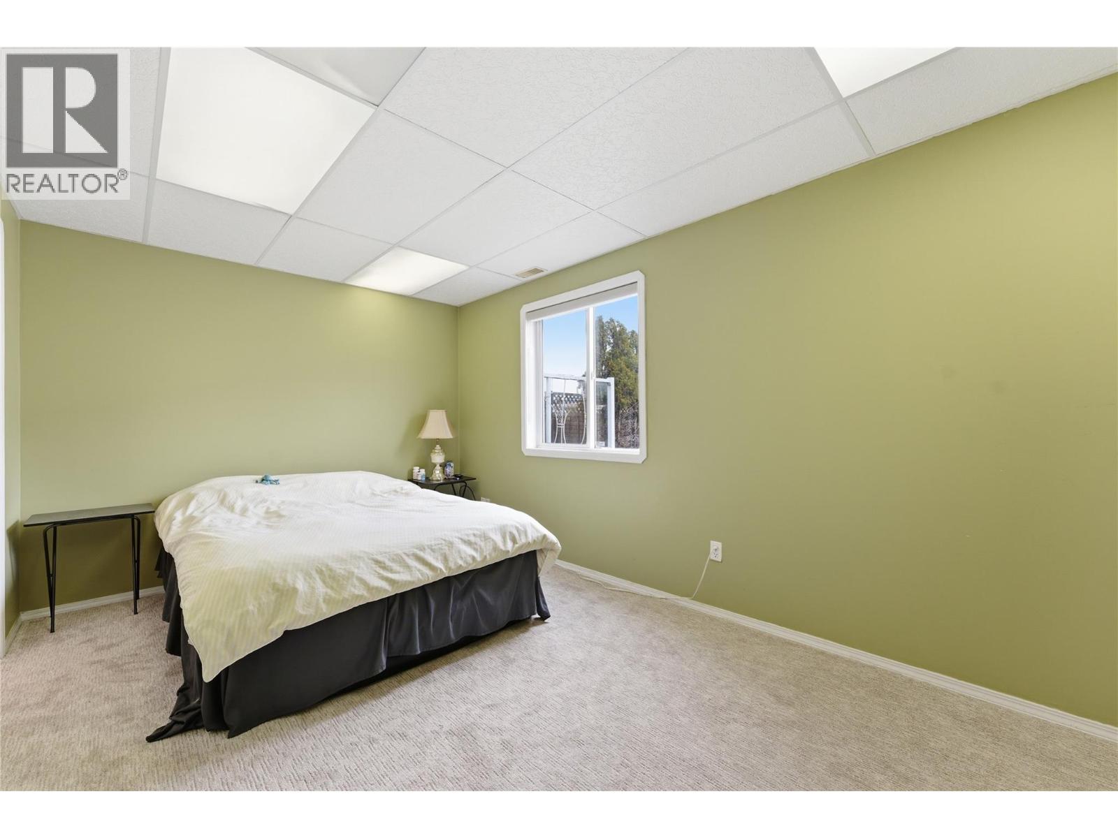 2160 Okanagan Street, Armstrong, British Columbia  V4Y 0C4 - Photo 33 - 10383437