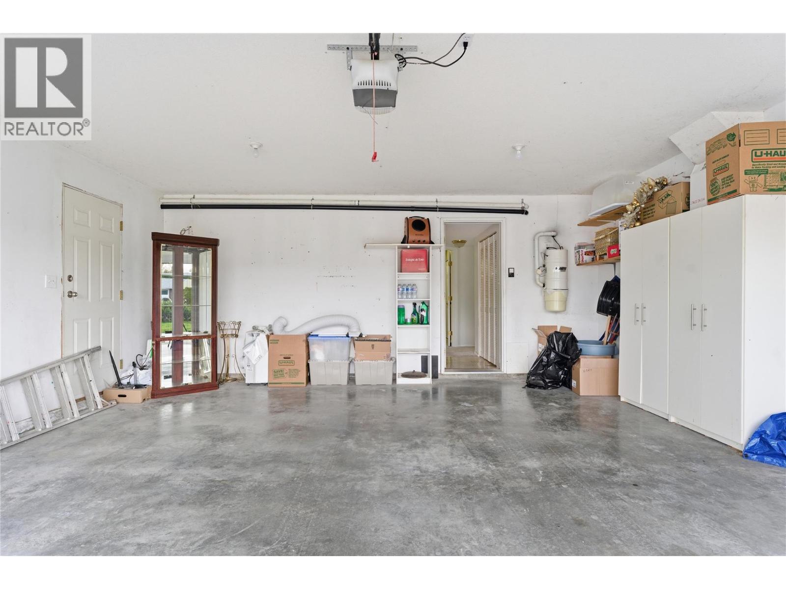 2160 Okanagan Street, Armstrong, British Columbia  V4Y 0C4 - Photo 37 - 10383437