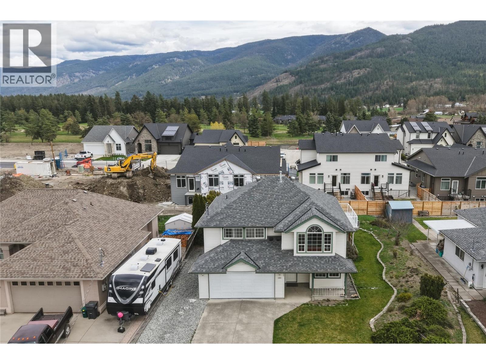 2160 Okanagan Street, Armstrong, British Columbia  V4Y 0C4 - Photo 43 - 10383437