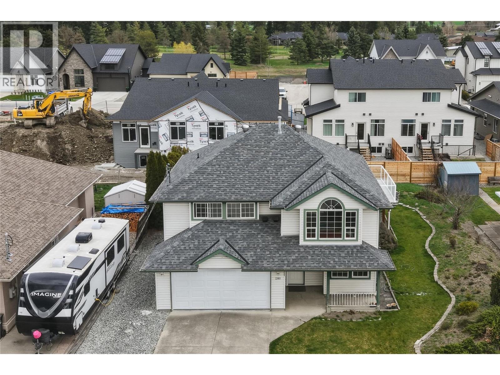 2160 Okanagan Street, Armstrong, British Columbia  V4Y 0C4 - Photo 44 - 10383437