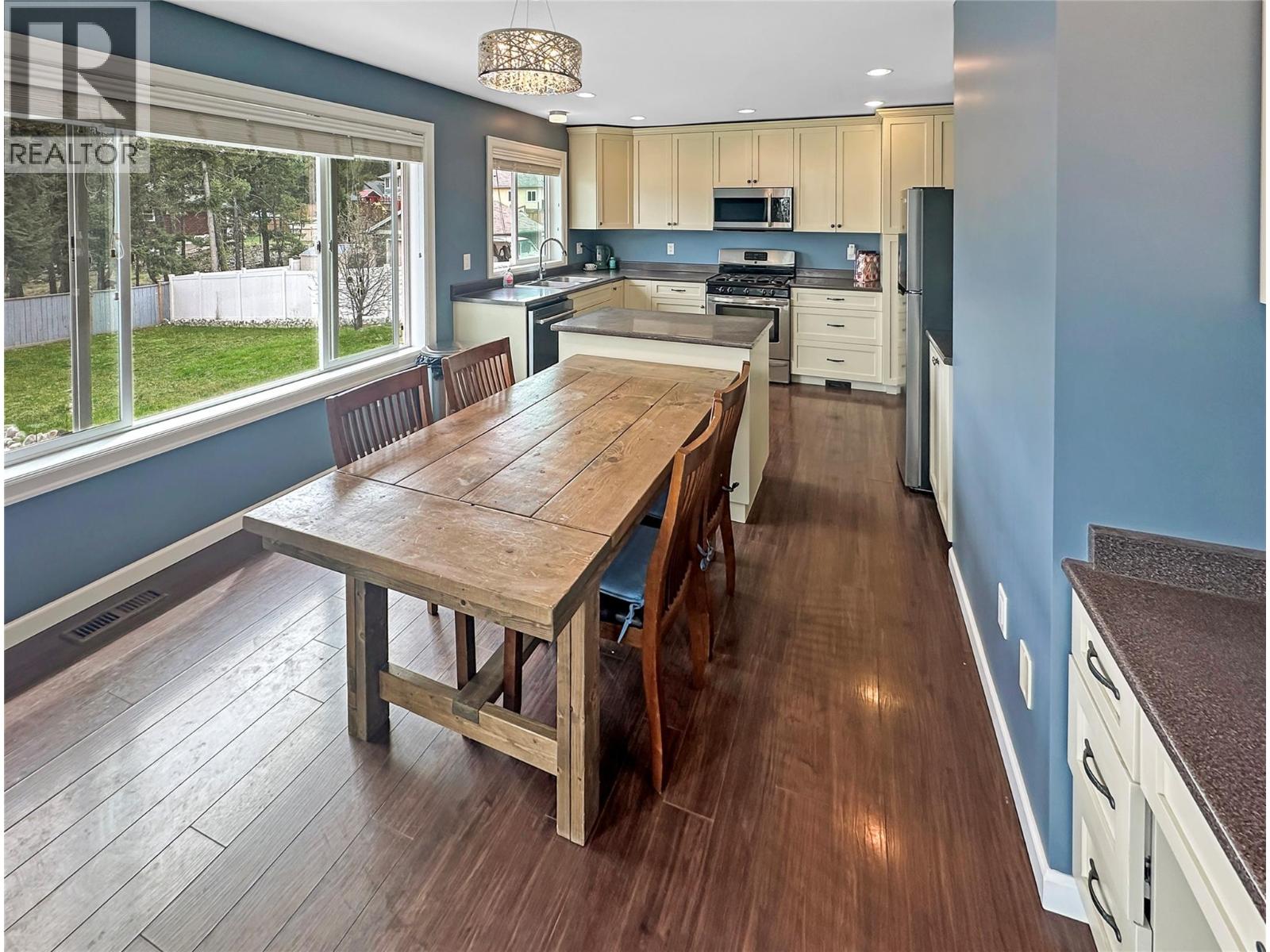 201 Westridge Court, Princeton, British Columbia  V0X 1W0 - Photo 10 - 10383350