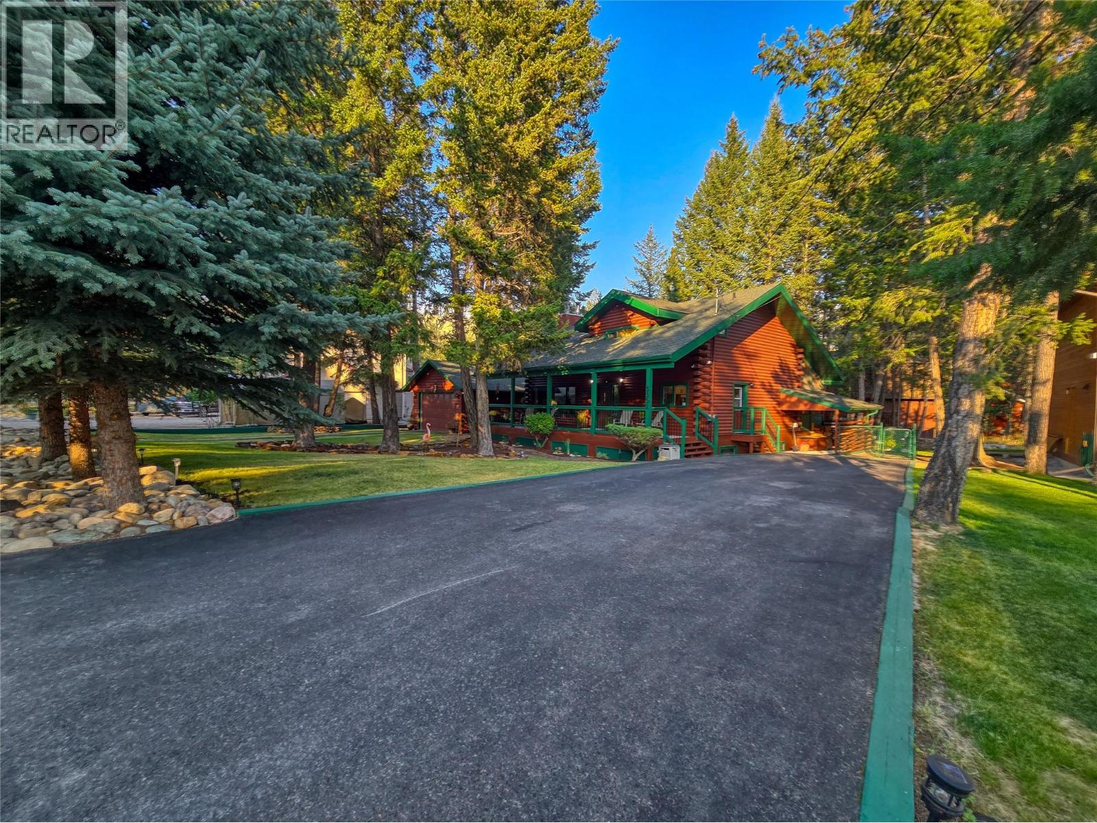 5352 Dutch Creek Road, Fairmont Hot Springs, British Columbia  V0B 1L2 - Photo 1 - 10383277