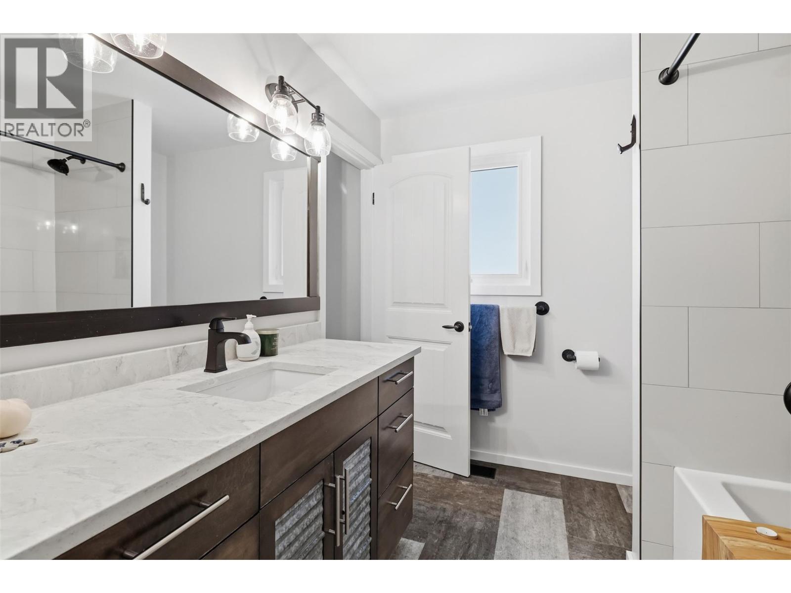 1893 Westsyde Road, Kamloops, British Columbia  V2B 7B9 - Photo 20 - 10383543