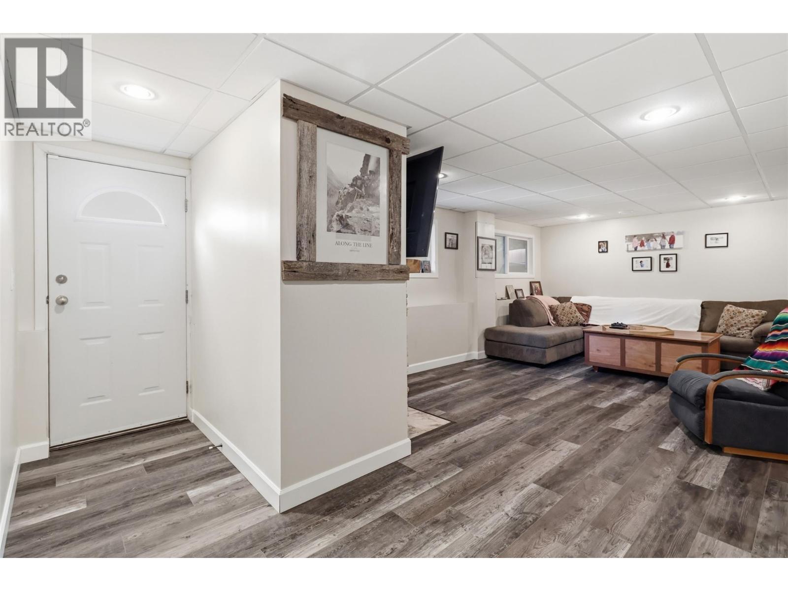 1893 Westsyde Road, Kamloops, British Columbia  V2B 7B9 - Photo 24 - 10383543