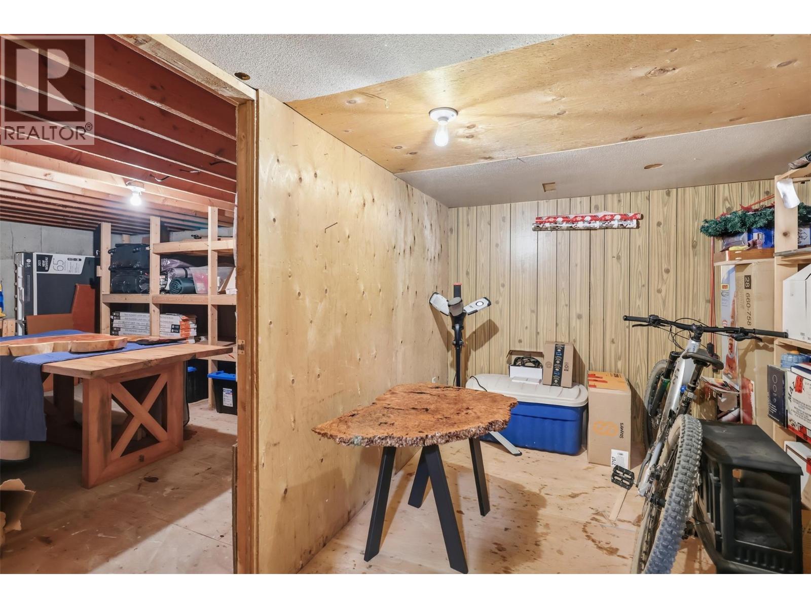 1893 Westsyde Road, Kamloops, British Columbia  V2B 7B9 - Photo 37 - 10383543