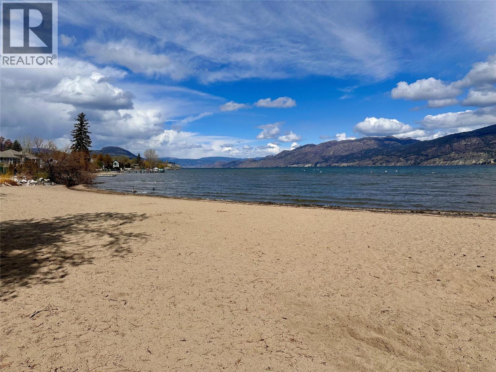 1732 Treffry Place, Summerland, British Columbia  V0H 1Z9 - Photo 3 - 10383491