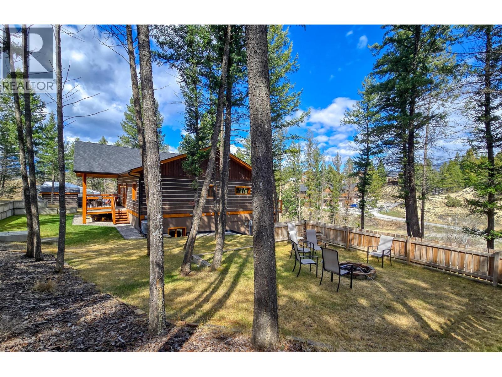 983 Swansea View Road, Invermere, British Columbia  V0A 1K3 - Photo 12 - 10383264