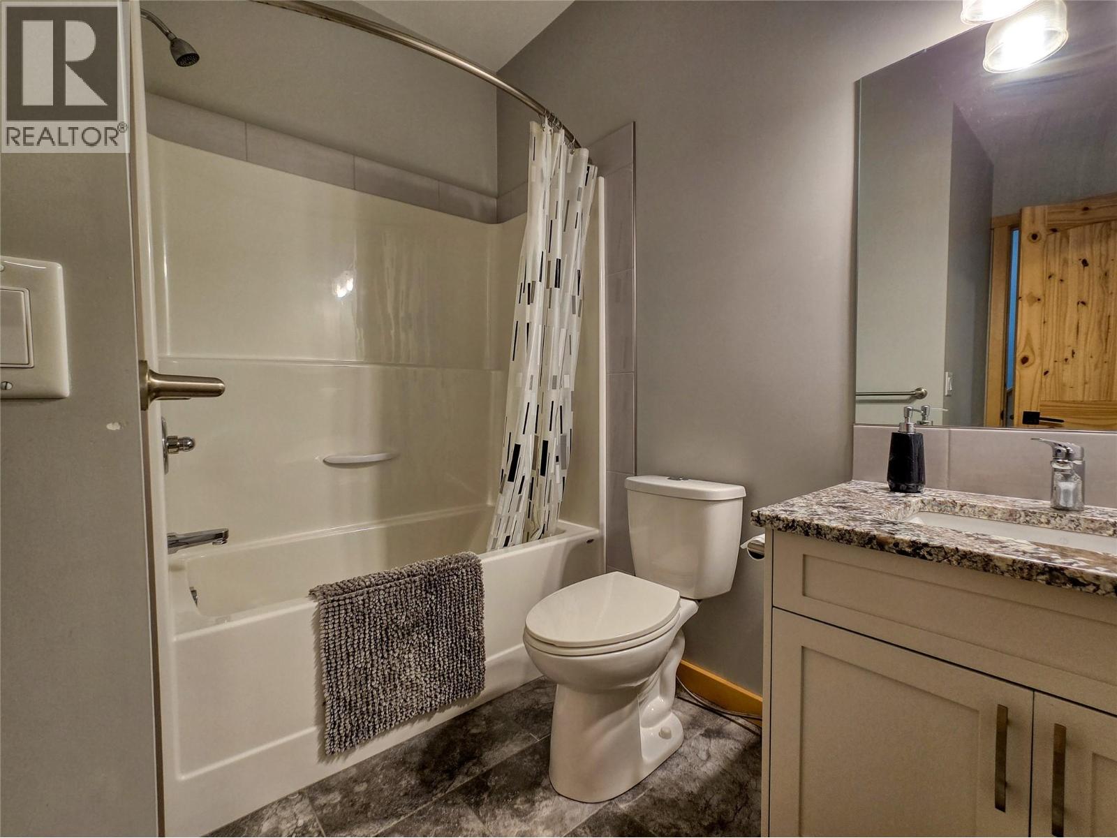 983 Swansea View Road, Invermere, British Columbia  V0A 1K3 - Photo 30 - 10383264