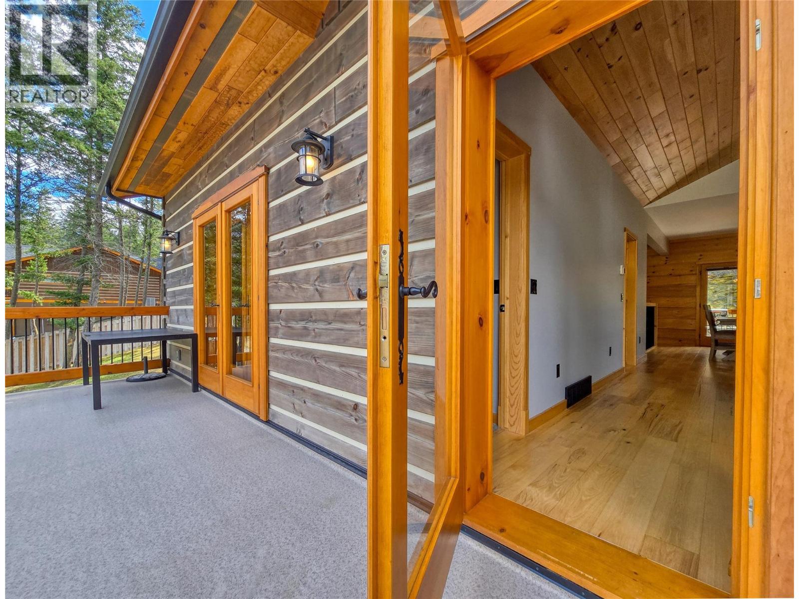 983 Swansea View Road, Invermere, British Columbia  V0A 1K3 - Photo 49 - 10383264