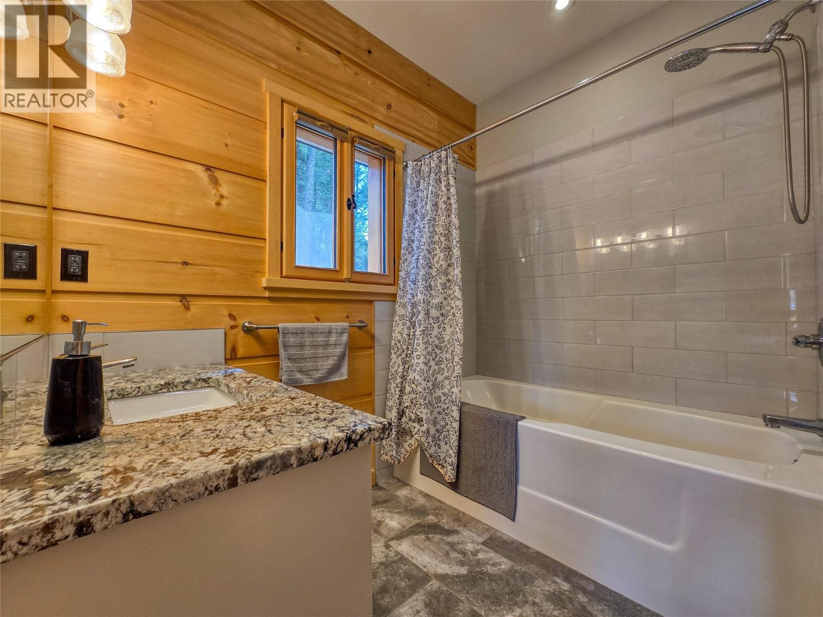 983 Swansea View Road, Invermere, British Columbia  V0A 1K3 - Photo 64 - 10383264