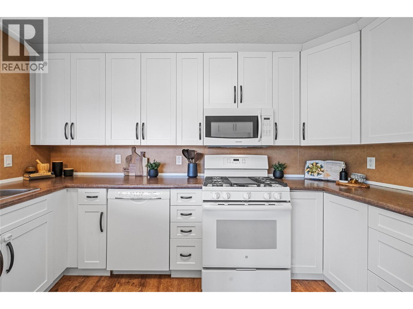 2631 Grand View Place, Blind Bay, British Columbia    - Photo 11 - 10379714