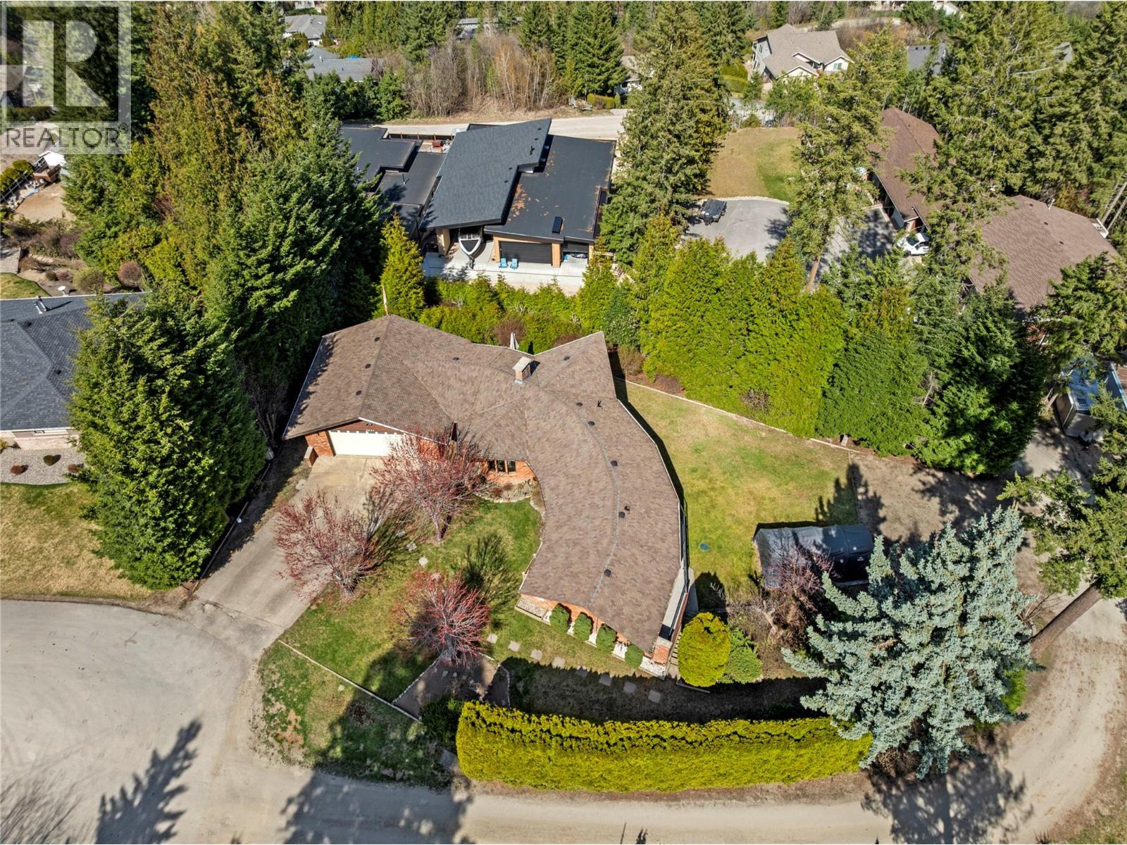 2631 Grand View Place, Blind Bay, British Columbia    - Photo 34 - 10379714