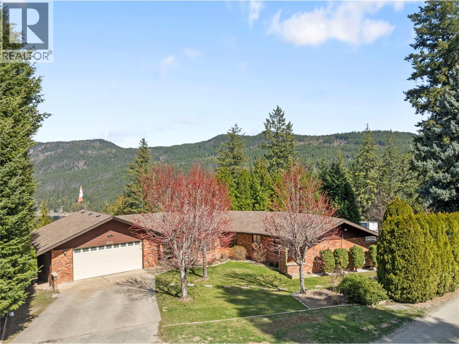 2631 Grand View Place, Blind Bay, British Columbia    - Photo 36 - 10379714