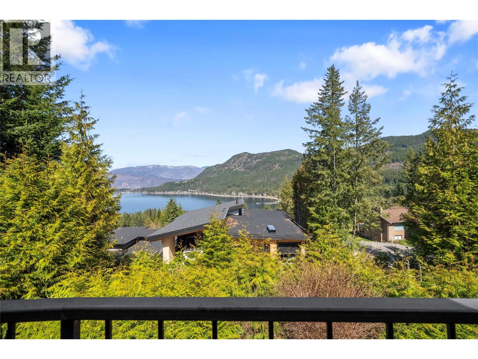 2631 Grand View Place, Blind Bay, British Columbia    - Photo 37 - 10379714
