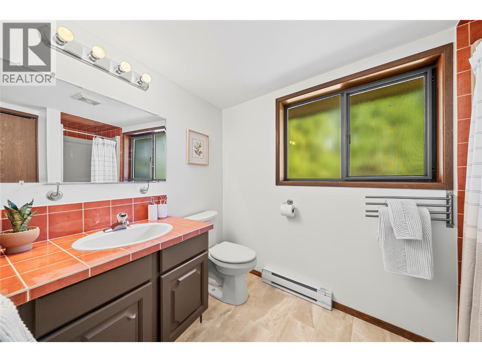 2631 Grand View Place, Blind Bay, British Columbia    - Photo 52 - 10379714