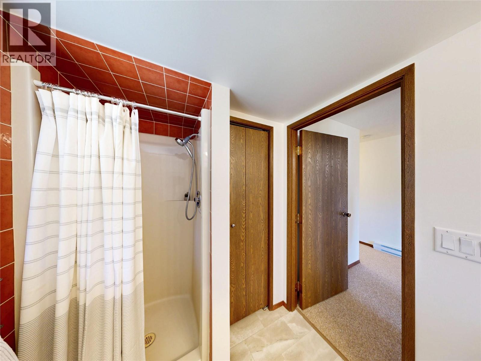 2631 Grand View Place, Blind Bay, British Columbia    - Photo 53 - 10379714