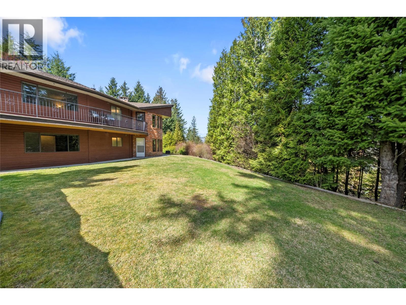 2631 Grand View Place, Blind Bay, British Columbia    - Photo 73 - 10379714