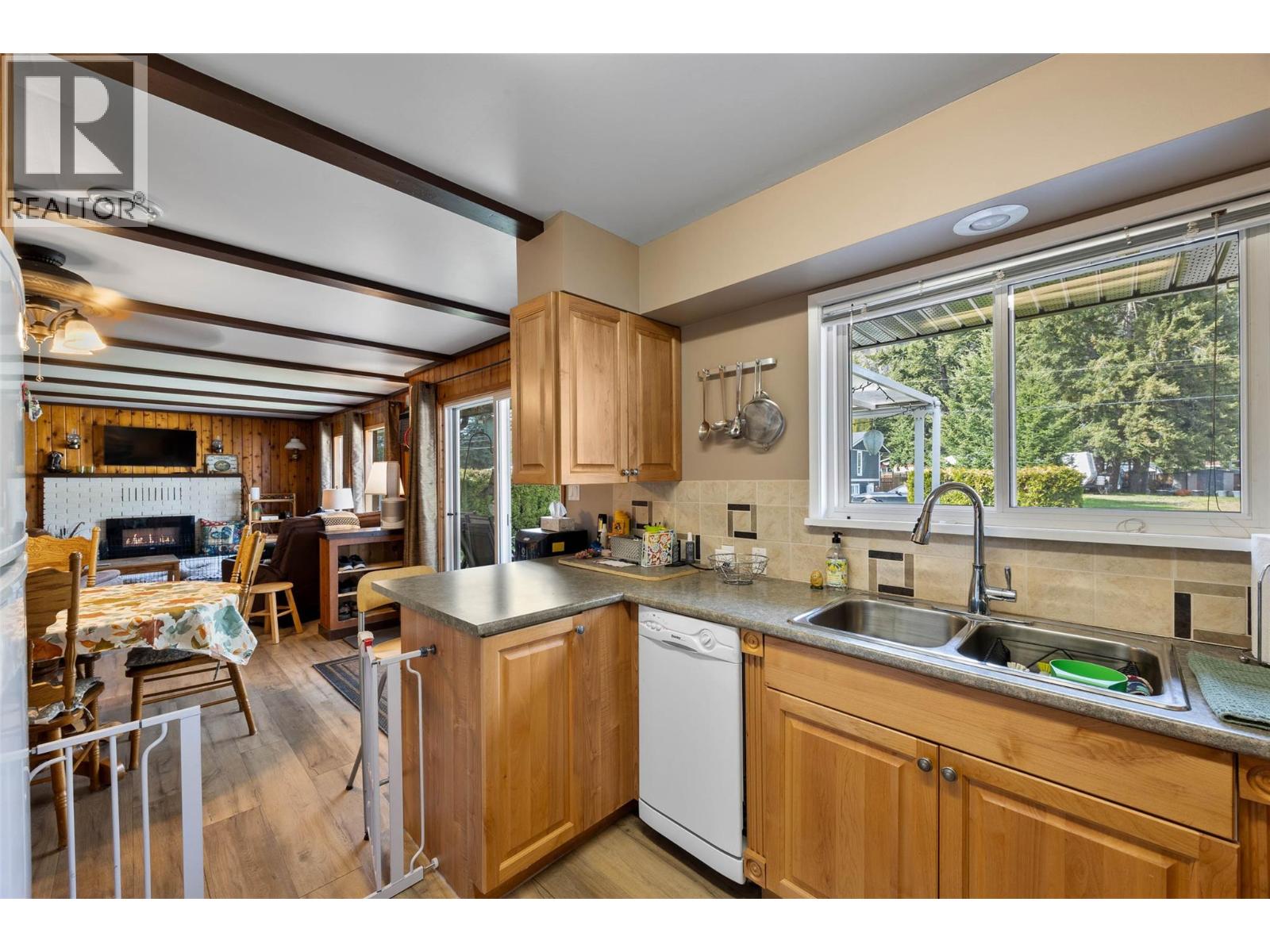 4188 South Ashe Crescent, Scotch Creek, British Columbia  V0E 1M5 - Photo 12 - 10383670