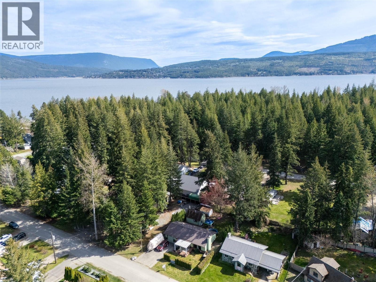 4188 South Ashe Crescent, Scotch Creek, British Columbia  V0E 1M5 - Photo 40 - 10383670