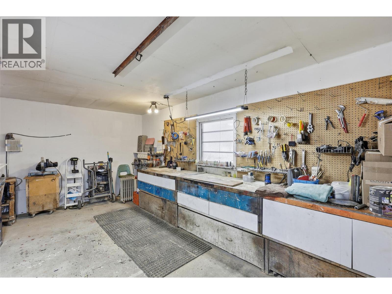 1544 Canford Avenue, Merritt, British Columbia  V1K 1B8 - Photo 32 - 10383667