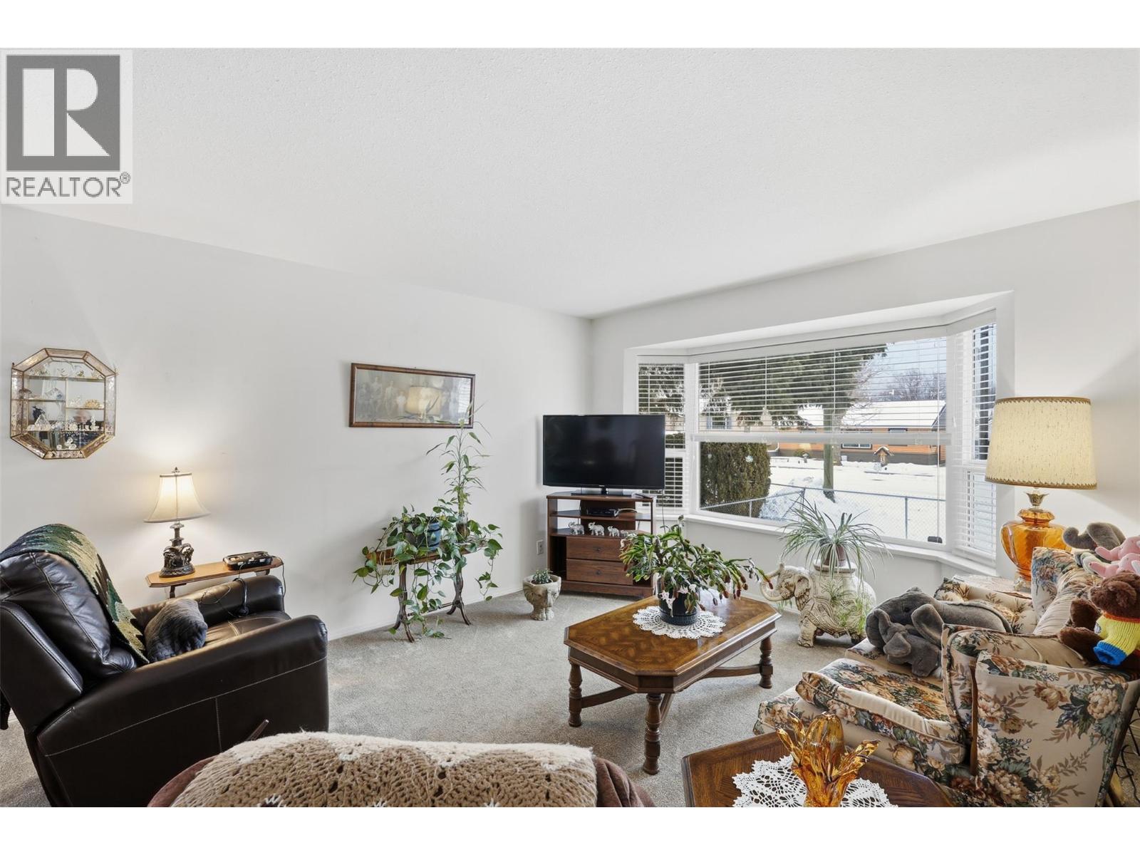 1544 Canford Avenue, Merritt, British Columbia  V1K 1B8 - Photo 7 - 10383667