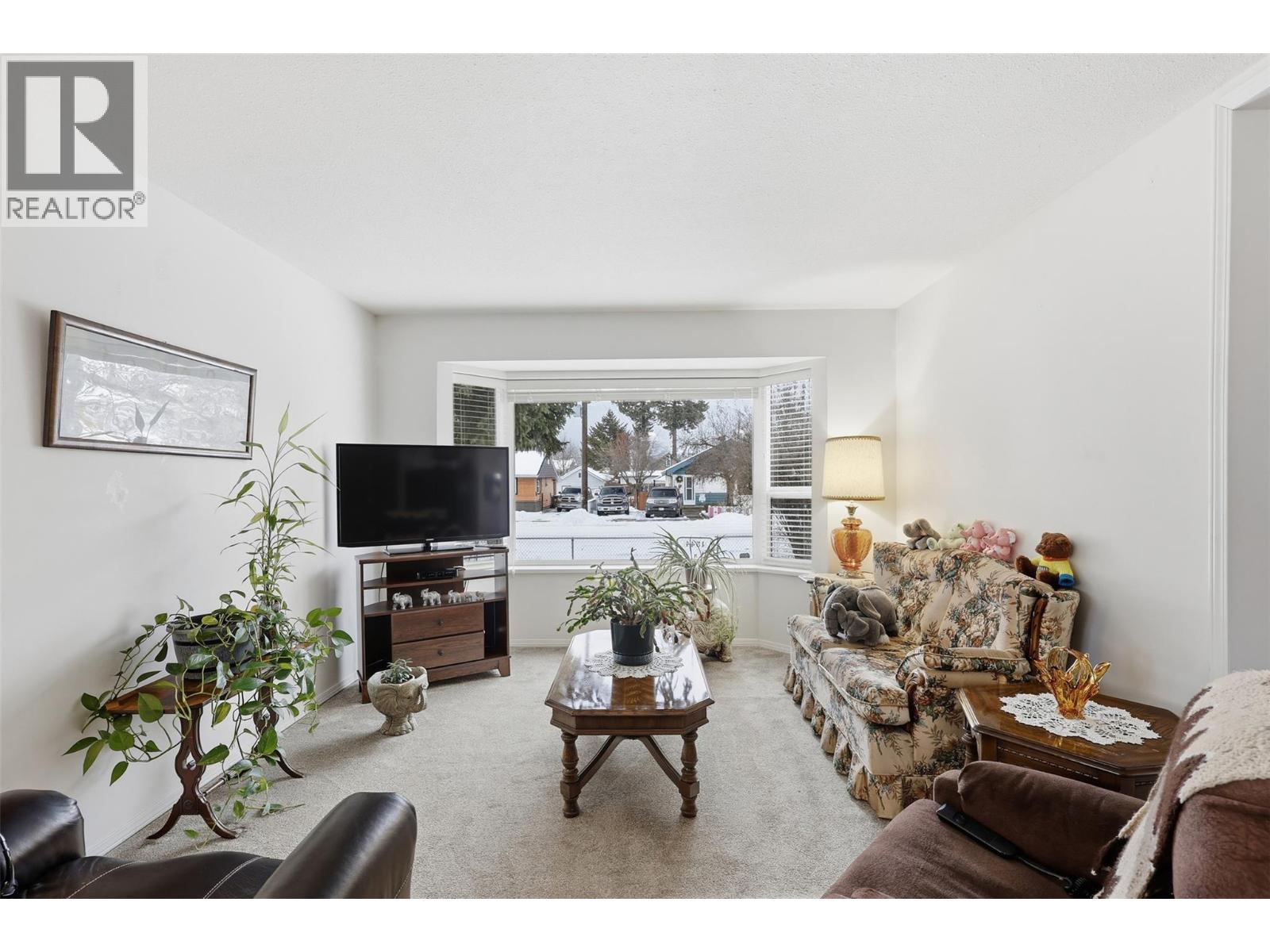 1544 Canford Avenue, Merritt, British Columbia  V1K 1B8 - Photo 8 - 10383667