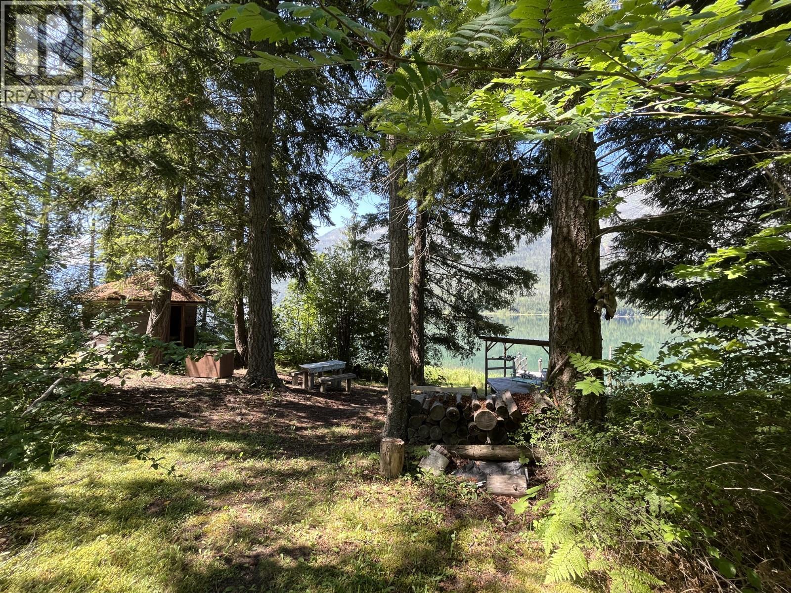 4460 6 Highway, Arrow Park, British Columbia  V0G 1R1 - Photo 13 - 10383655