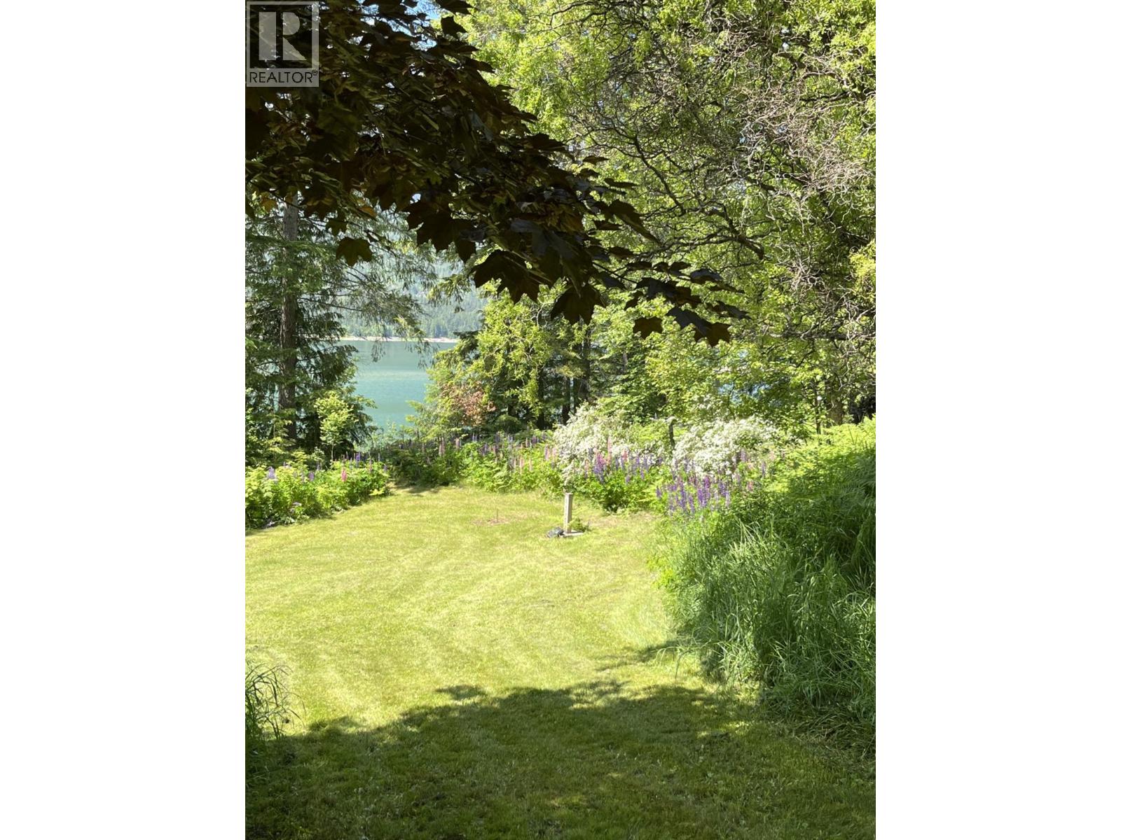 4460 6 Highway, Arrow Park, British Columbia  V0G 1R1 - Photo 16 - 10383655