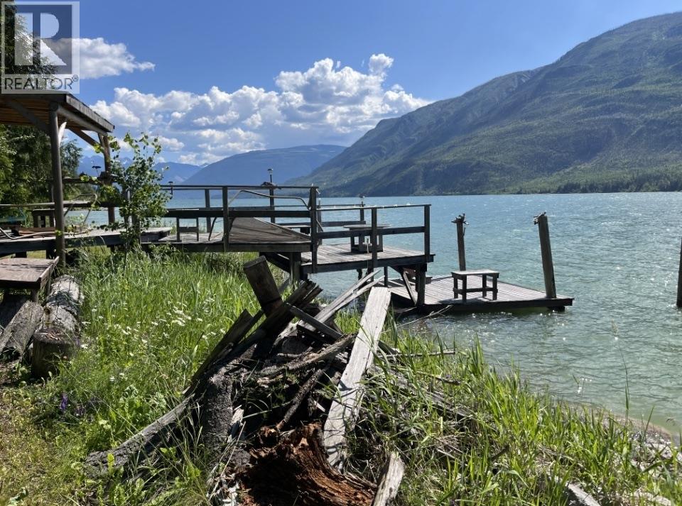 4460 6 Highway, Arrow Park, British Columbia  V0G 1R1 - Photo 2 - 10383655