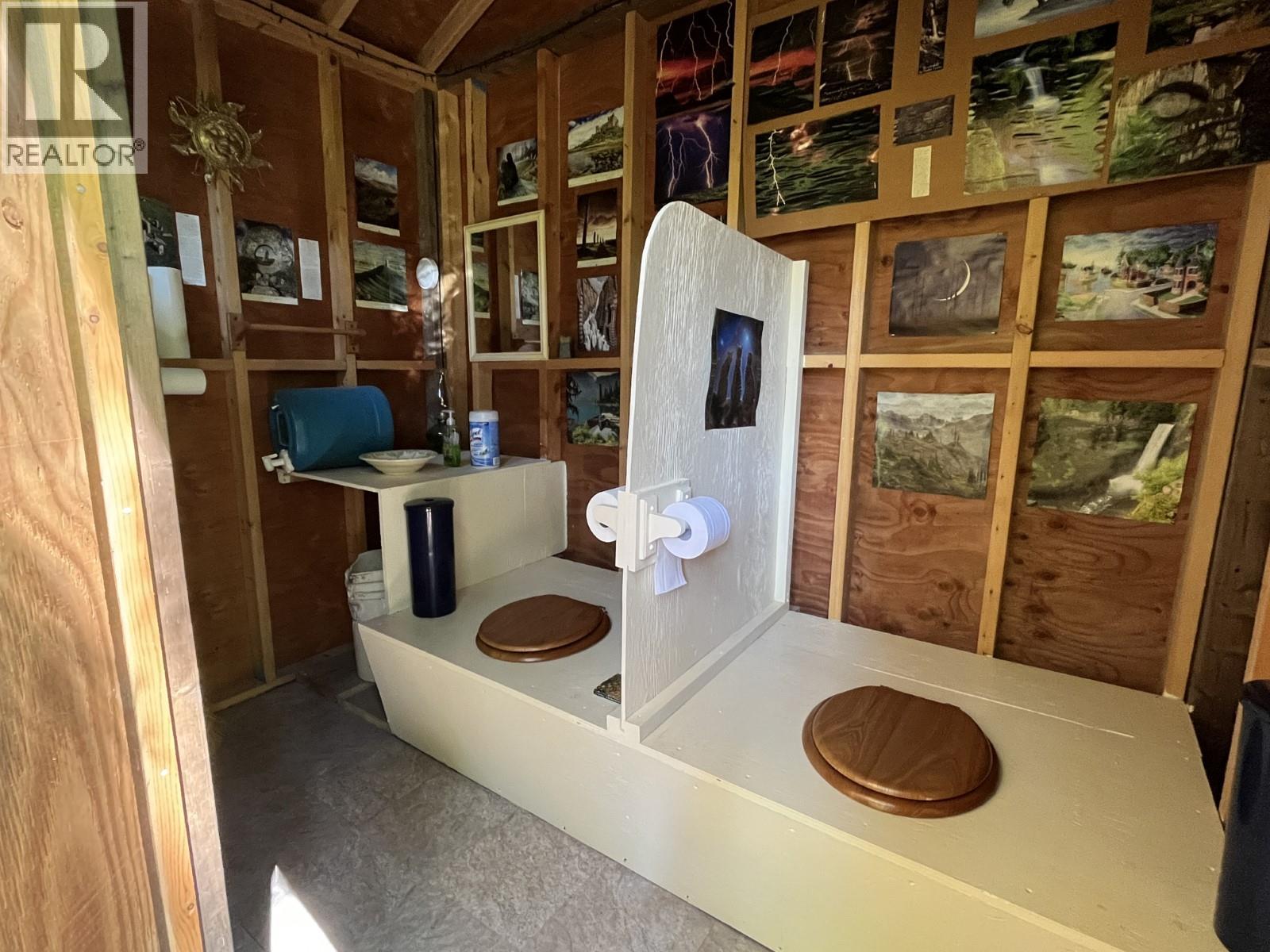 4460 6 Highway, Arrow Park, British Columbia  V0G 1R1 - Photo 29 - 10383655