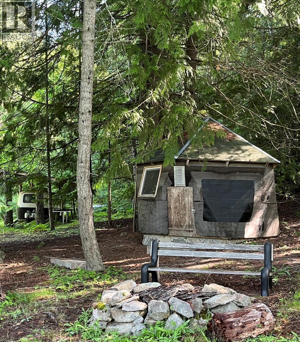 4460 6 Highway, Arrow Park, British Columbia  V0G 1R1 - Photo 31 - 10383655