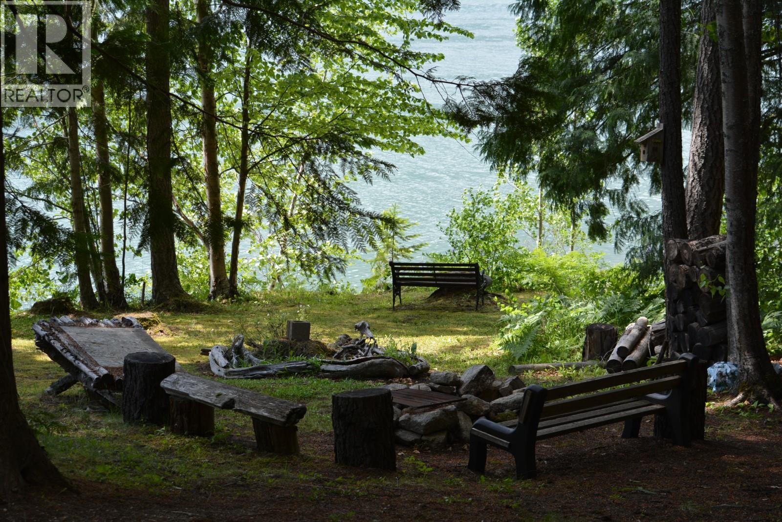 4460 6 Highway, Arrow Park, British Columbia  V0G 1R1 - Photo 6 - 10383655