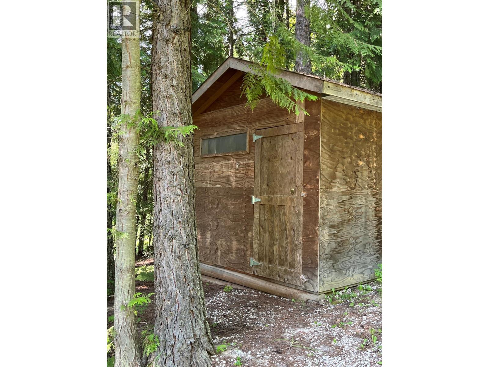 4460 6 Highway, Arrow Park, British Columbia  V0G 1R1 - Photo 7 - 10383655