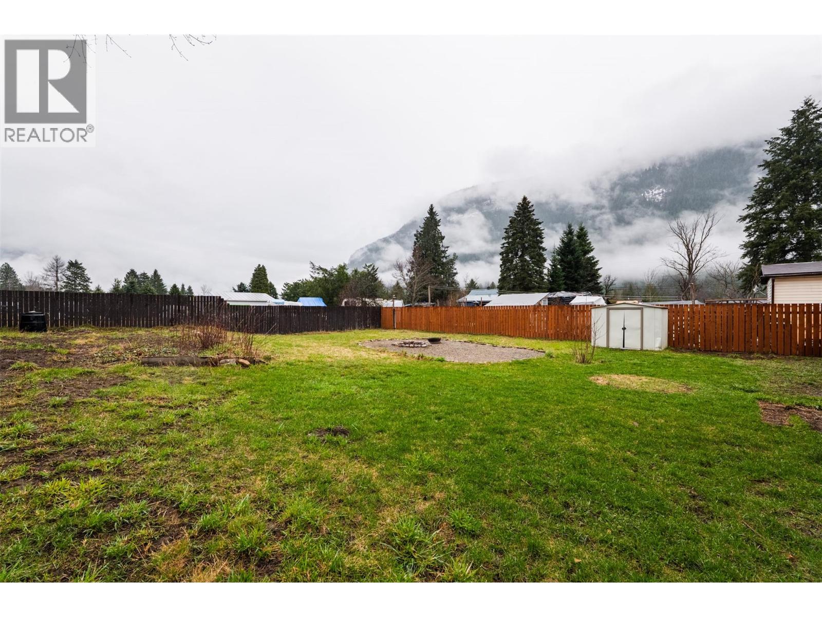 3118 Slocan Park Road, Slocan Park, British Columbia  V0G 2E0 - Photo 25 - 10383489